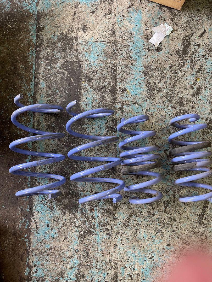 Triple S Suspension Lowering Spring for 20152017 Toyota Harrier zus60