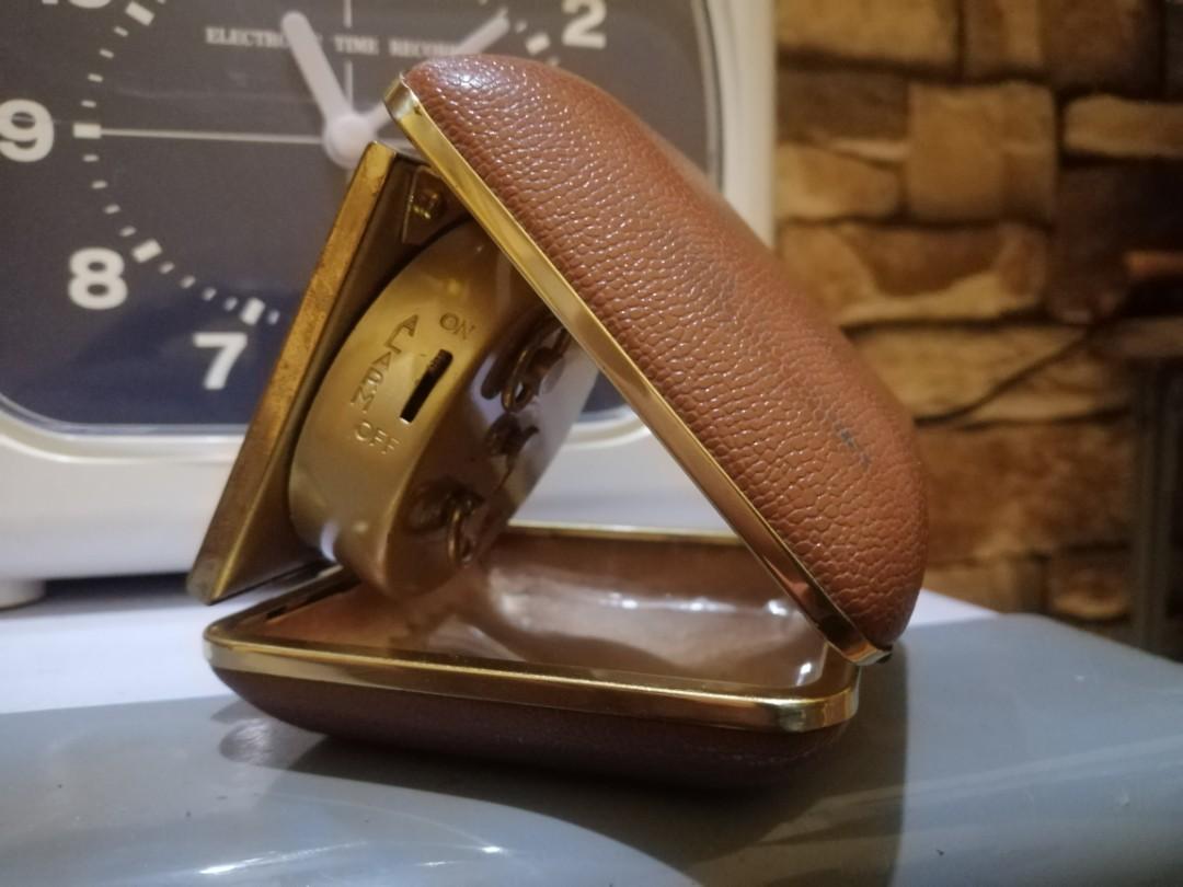 VINTAGE RHYTHM WIND UP TRAVEL ALARM CLOCK DE SUSI Made in JAPAN