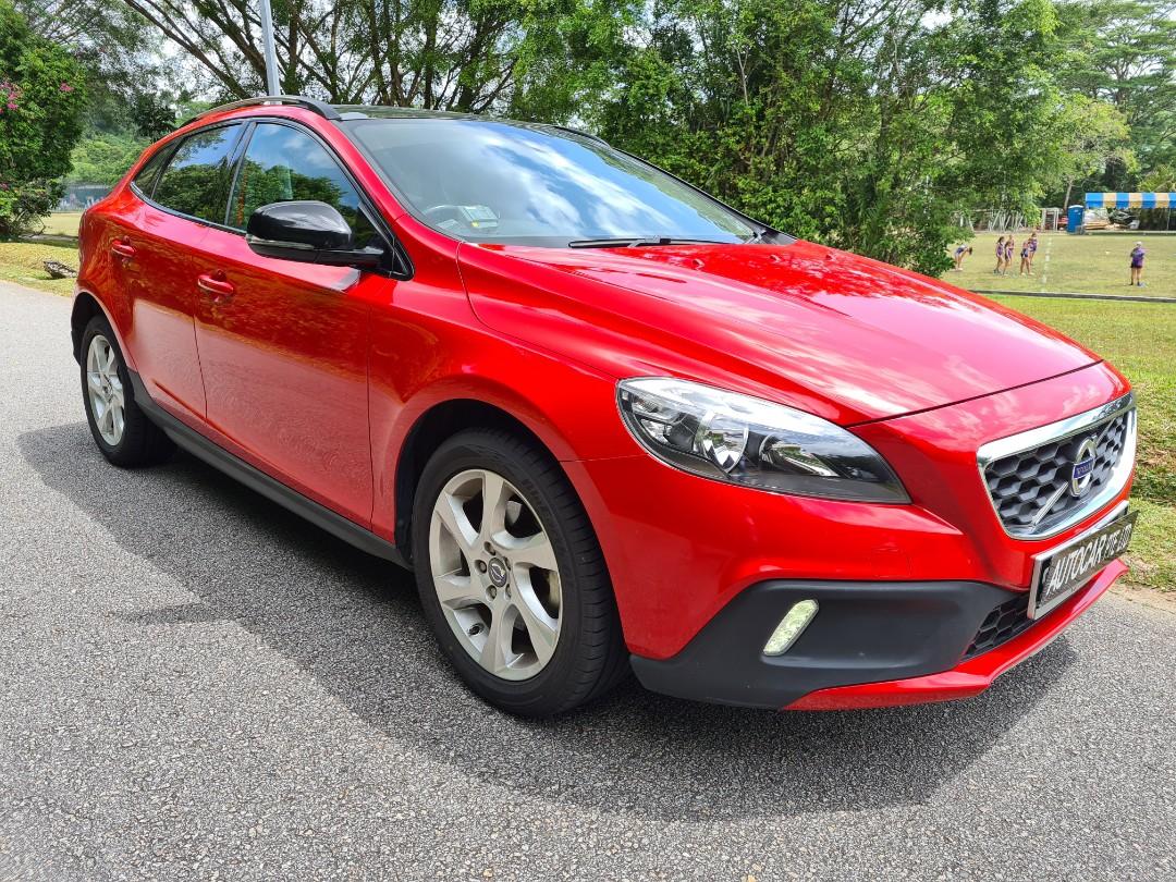 Volvo V40 Cross Country D2 A Cars Used Cars On Carousell