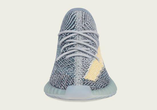 Yeezy Ash Blue 350 V2, Men's Fashion, Footwear, Sneakers on Carousell