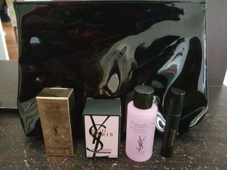 (Category: ) located in . Submitted by shoppingggies (Listing ID 1077422080, Image 1). Description: .