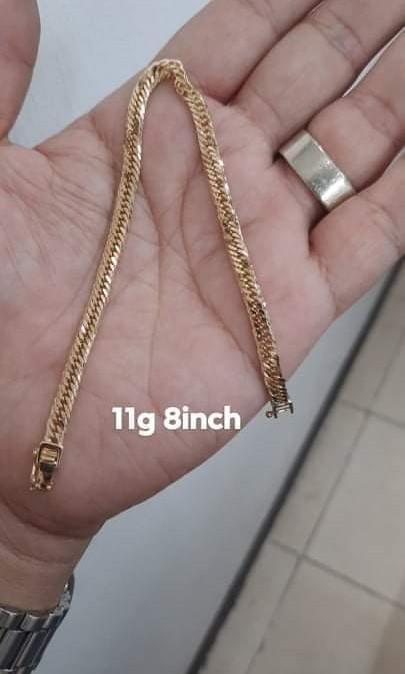 18k JAPAN GOLD BRACELETS (Category: Jewelry) located in Quezon City. Submitted by jonie_dequina (Listing ID 1077729564, Image 2). Description: 💎3,000/Gram 💎LAST PRICE POSTED 💎ACTUAL PHOTOS ✅ Authentic/Legit Gold ✅PAWNABLE *NO CANCELLATION* *NO RETURN NO EXCHANGE* *LBC door to door delivery ONLY (willing to wait maximum 1week) *Lalamove/Grab/Speedy *NO PICK-UP/NO MEET-UP *NO COD *MOP: GCash & Unionbank Just DⓂ️ for order/inquiries.