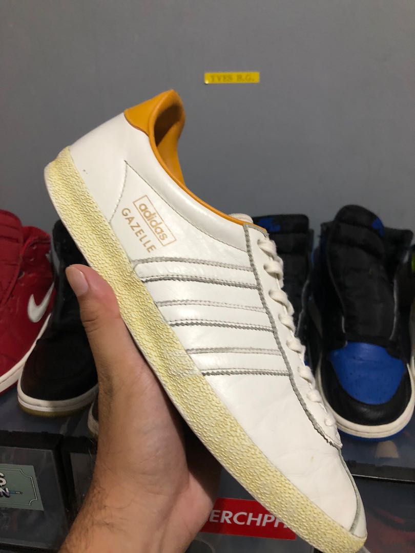 Adidas Gazelle OG 'Vapor Yellow', Men's Fashion, Footwear, Sneakers on  Carousell