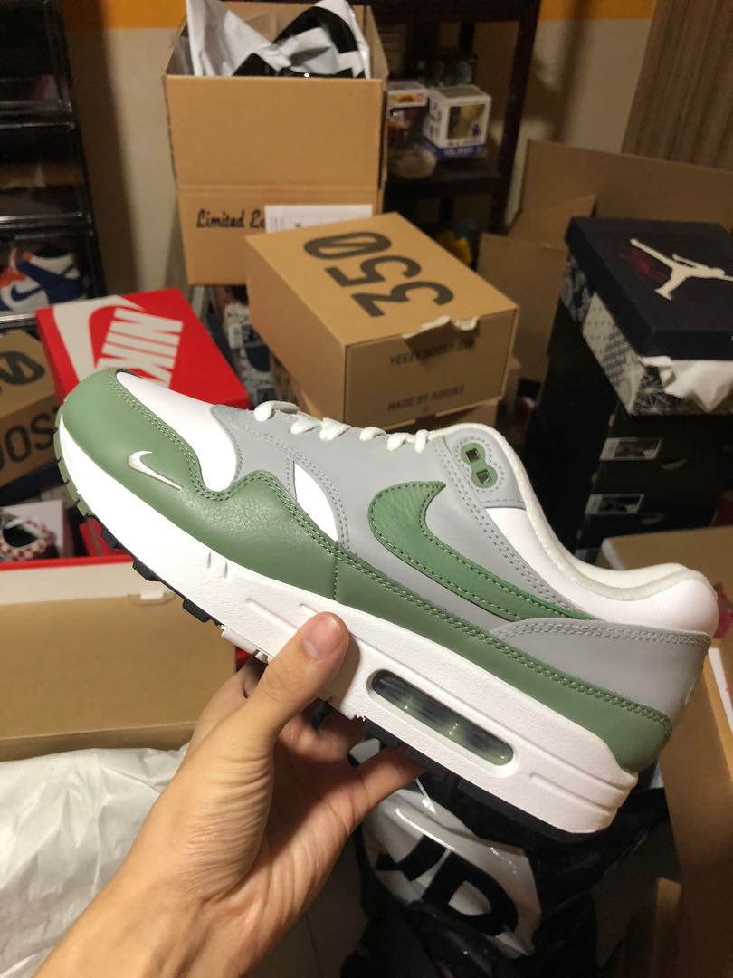 Air max 1 Sage Green anniversary, Men's Fashion, Footwear, Sneakers on  Carousell