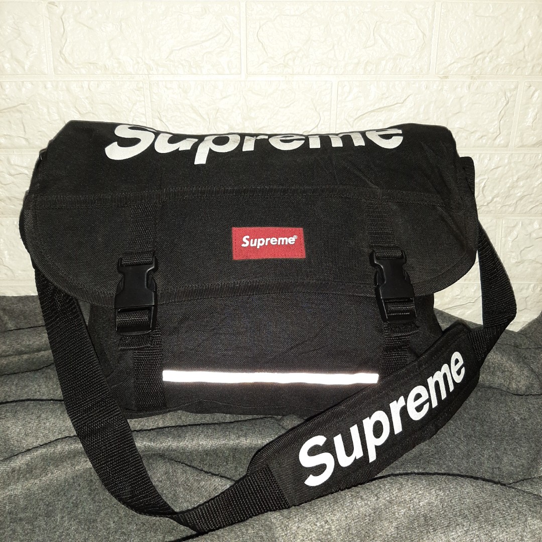 Tas sling hot sale bag supreme