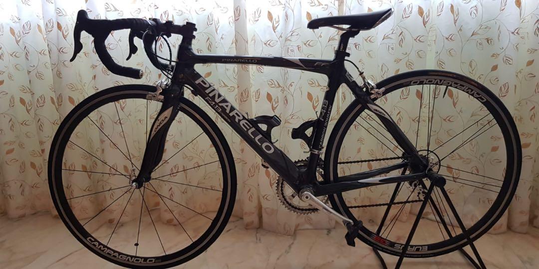 Almost brand new condition Pinarello road bike, Sports Equipment