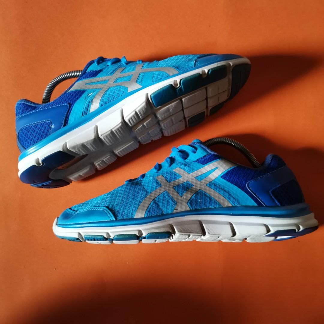 CLEARANCE Asics G1
