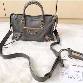 (Kategori: ) berada di . Dikirim oleh authentic_items88 (ID iklan 1077688147, Gambar 1). Deskripsi: .