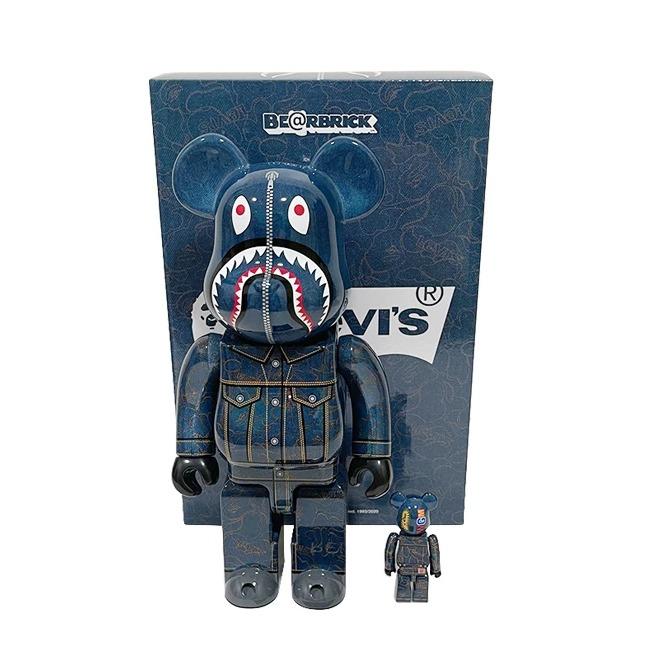 Bape x Levi's x Medicom Toy Be@rbrick 400% 100%, Hobbies & Toys 