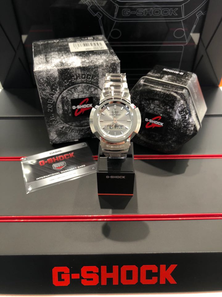 Casio G-Shock AWM-500D-1A8 , 手提電話, 智能穿戴裝置及智能手錶- Carousell