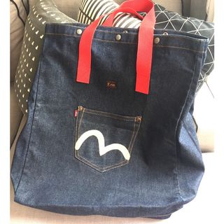 （分類：）位於 。 由 antisavage 提交（商品編號 1077643716，圖片 1）。簡介： 。