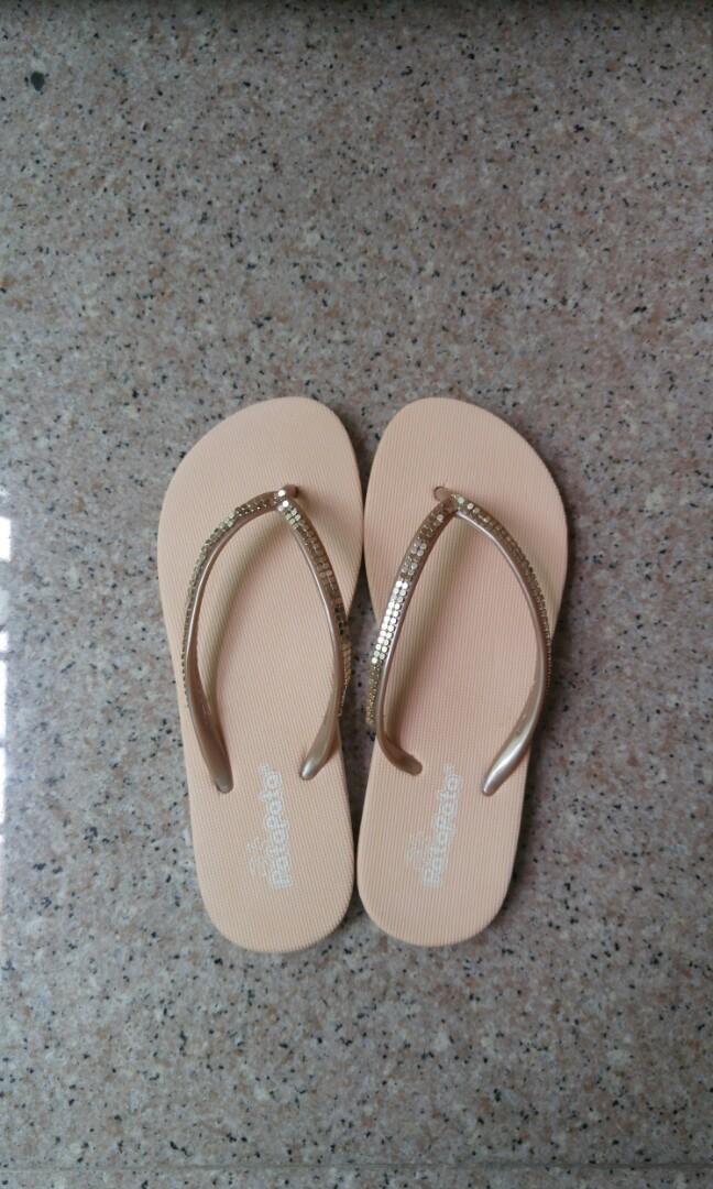 Bata pata pata slippers deals