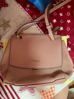 （分類：）位於 。 由 whyselling 提交（商品編號 1077609206，圖片 1）。簡介： 。