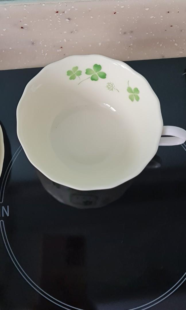 Hello kitty teacup set, Everything Else on Carousell