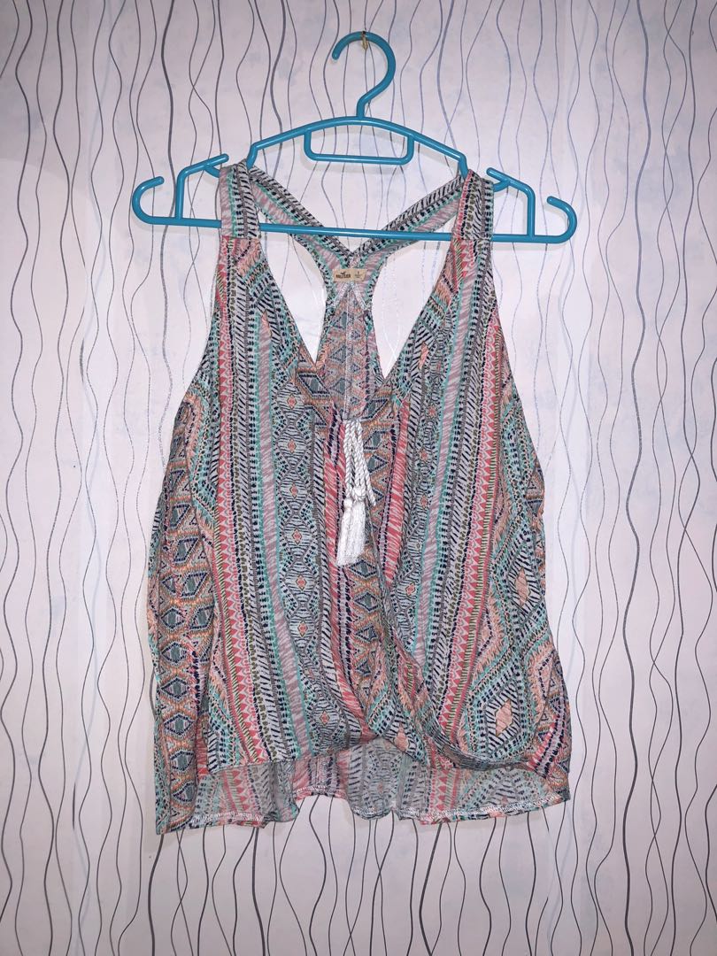 Tops, Sleeveless on Carousell
