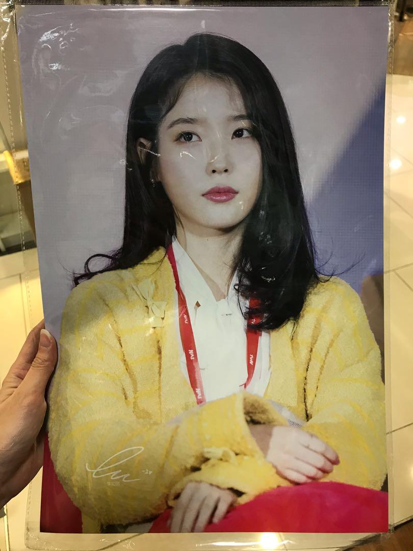 Iu 李知恩iu海報明星海報poster 韓星海報海報明星週邊, 興趣及遊戲 ...