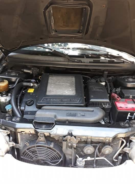 Kia Carnival 2.5 Manual, Cars for Sale, Used Cars on Carousell