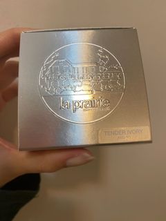 （分類：）位於 。 由 less.is.more.bae 提交（商品編號 1077719991，圖片 1）。簡介： 。