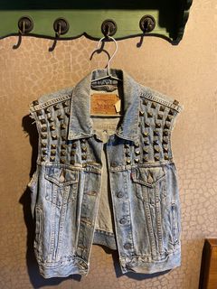 （分類：）位於 。 由 xx852 提交（商品編號 1077656843，圖片 1）。簡介： 。