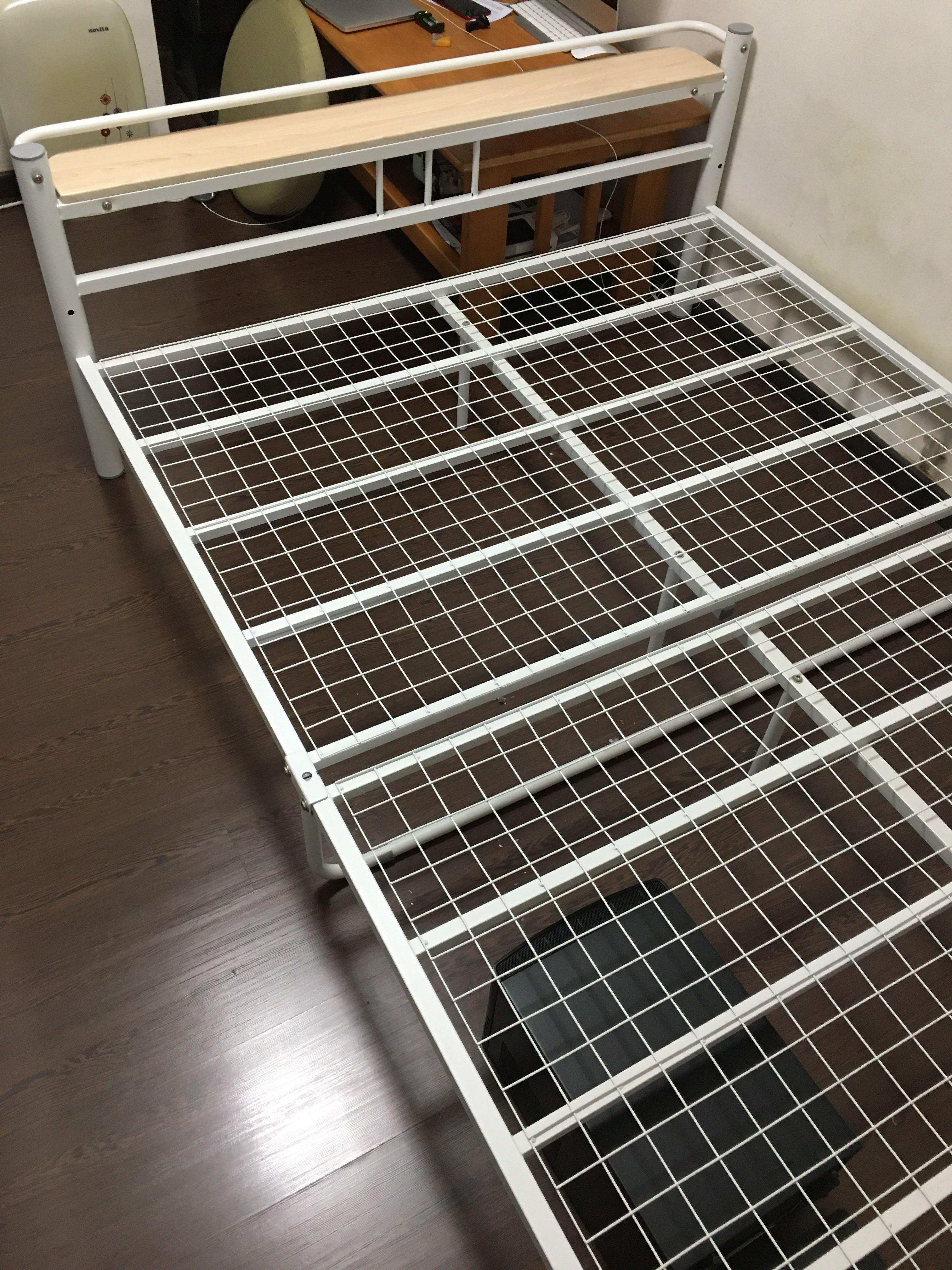Linie Japanese Metal Bed Frame, Furniture, Beds & Mattresses on Carousell