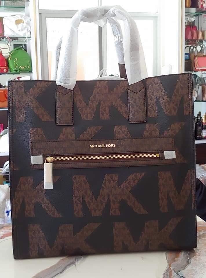 Michael Kors Kenly Tote, Luxury, Bags & Wallets on Carousell
