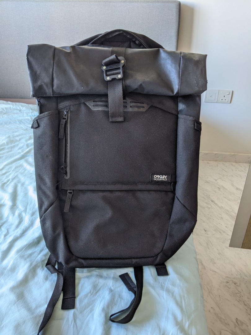 Oakley factory pilot backpack store