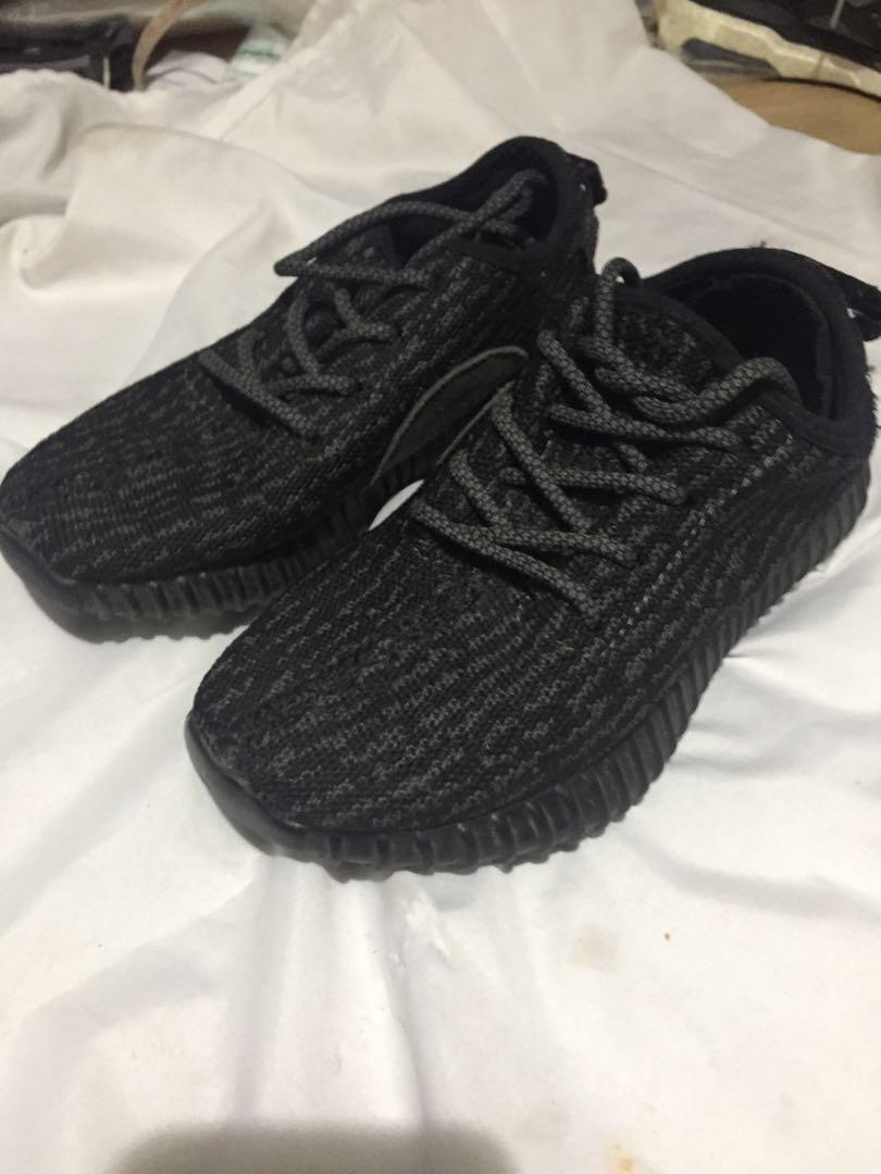 yeezy shoes original
