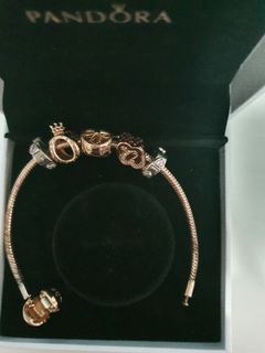 (Category: ) located in . Submitted by headphone (Listing ID 1077608122, Image 1). Description: .