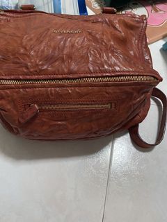 (Category: ) located in . Submitted by nanako.jan (Listing ID 1077701942, Image 1). Description: .
