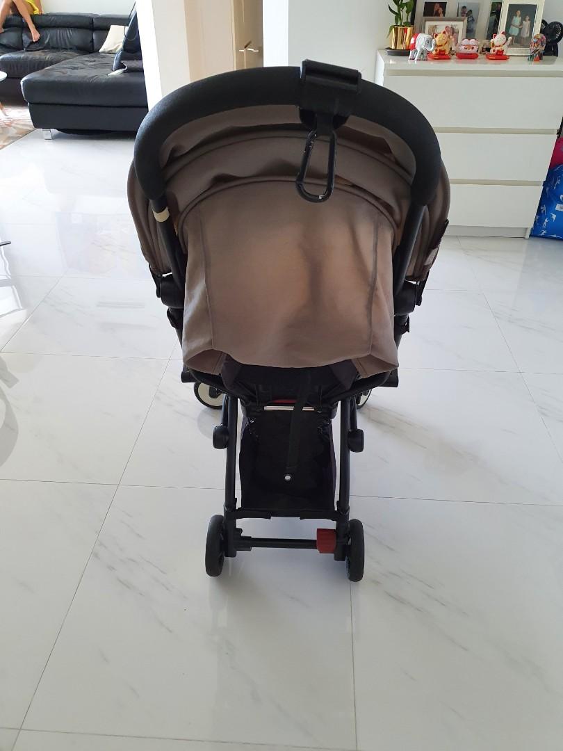 Preloved Babyzen Yoyo Grey Babies Kids Going Out Strollers on Carousell