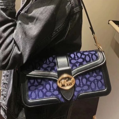 PREORDER COACH Georgie Shoulder Bag In Signature Velvet 5566