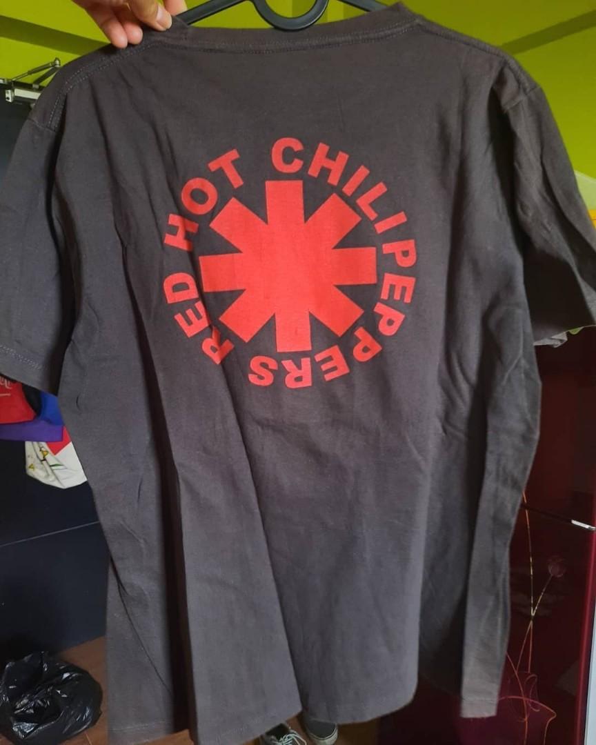 Red Hot chili peppers Size M T shirt 