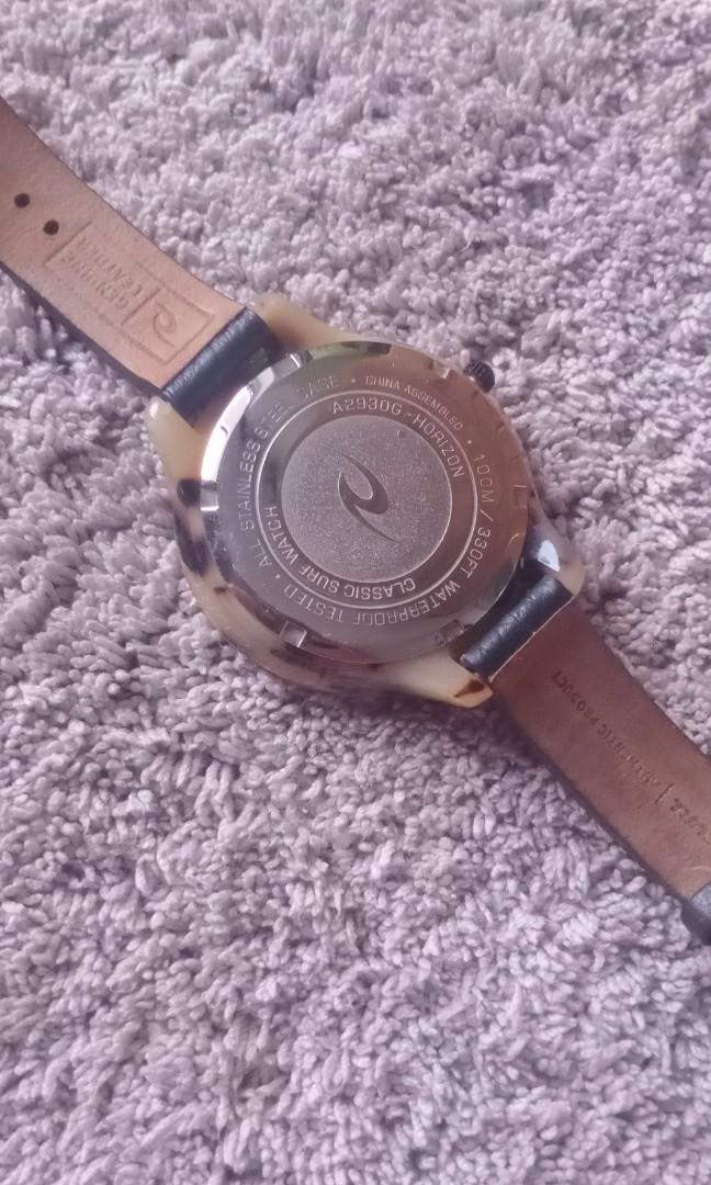 RIP CURL Classic surf watch Fesyen Wanita Jam Tangan di Carousell