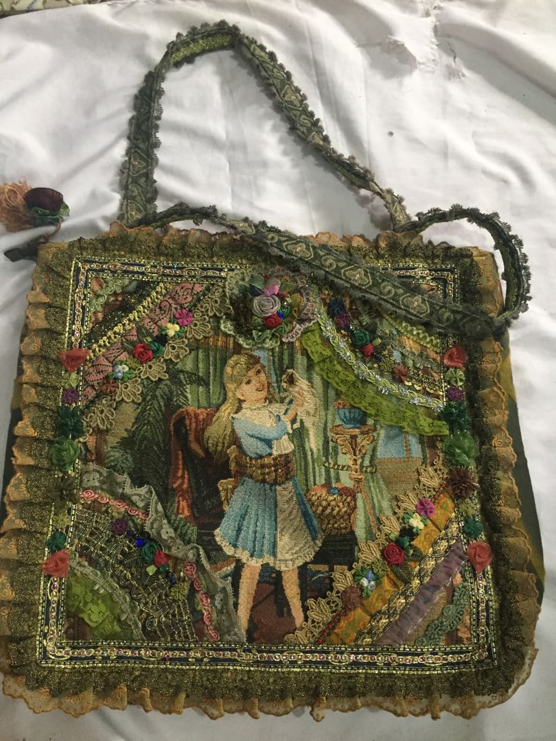 Shin Sai Bashi, Women's Fashion, Bags & Wallets, Shoulder Bags on Carousell