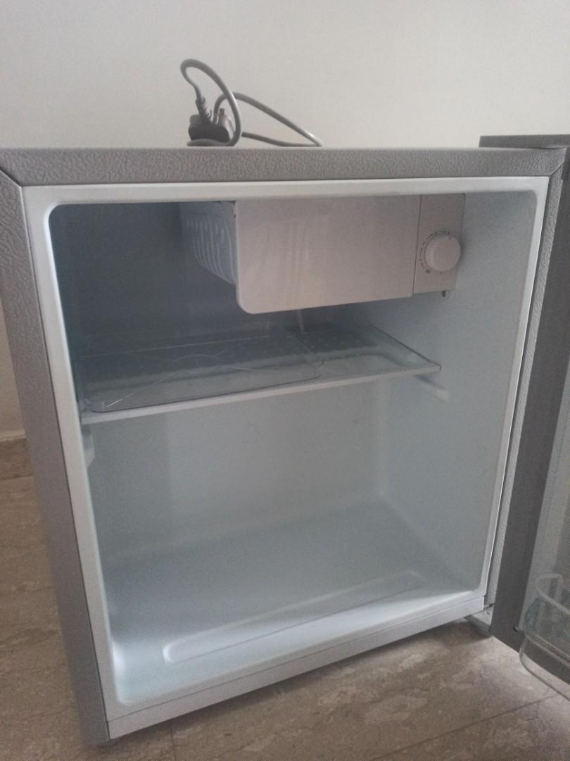 Small Fridge (50L), TV & Home Appliances, Kitchen Appliances