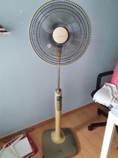 (Category: ) located in . Submitted by marcel89 (Listing ID 1077565767, Image 1). Description: .