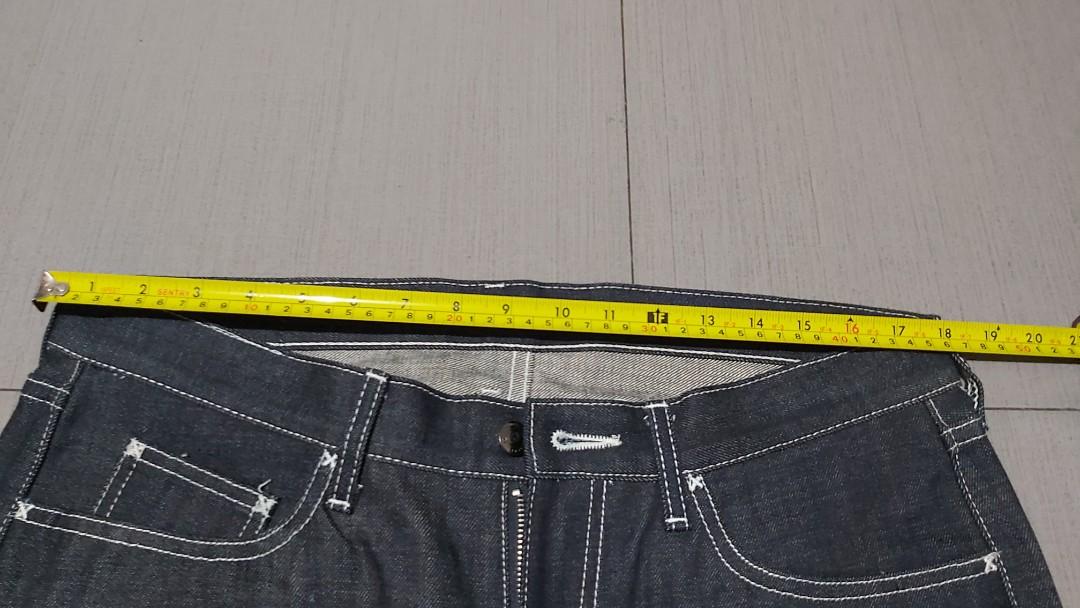 Surveillance selvedge denim s 34-35 (Category: Jeans) located in Quezon City. Submitted by chaday19 (Listing ID 1077622253, Image 2). Description: surveillance selvedge s36 crispy almost new. see pic for details.