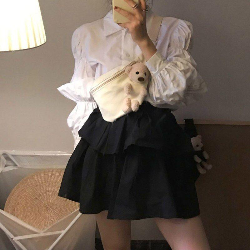 🌻Tiny Bear Sling Bag (Category: Cross-body Bags) located in Singapore. Submitted by ariyokien (Listing ID 1077598365, Image 2). Description: $18 please read "about"😁🤗 ❦︎arrives 2-2.5weeks 𝐚𝐟𝐭𝐞𝐫 payment ☾︎you will be informed in event of delay☻︎ 🤗𝒑𝒂𝒚𝒏𝒐𝒘 $1 discount with every $30 spent 😌𝒎𝒆𝒆𝒕𝒖𝒑𝒔 𝐭𝐨 𝐦𝐲 𝐜𝐨𝐧𝐯𝐢😊 ᴡᴇᴇᴋᴅᴀʏs -commonwealth(free) »afternoons ᴡᴇᴇᴋᴇɴᴅs(+$1) -bukitpanjang 𝑜𝑟 𝑛𝑒𝑎𝑟𝑏𝑦 30cents per station 20