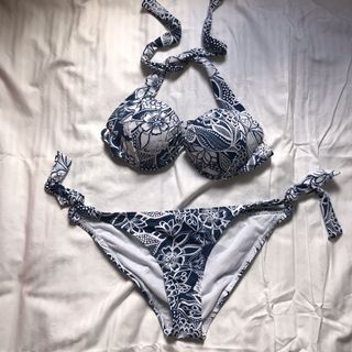 (Category: ) located in . Submitted by goodtradeph (Listing ID 1077586139, Image 1). Description: .