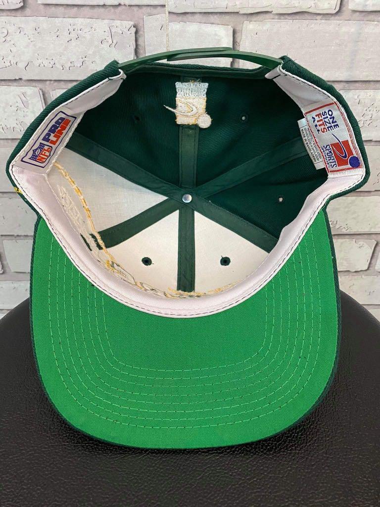 Vintage Green Bay Packers snapback hat by sports specialties