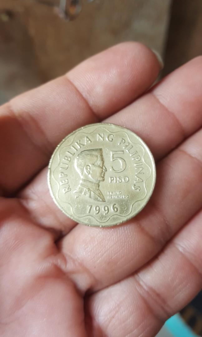 5 peso error coin (Category: Currency) located in Cebu City. Submitted by reynaldocarwana (Listing ID 1077796467, Image 3). Description: 5peso error coin 1996 double chin and nose. If you buy these error coin you can get 3pcs new phil.coin see picture..
