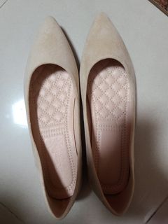 （分類：）位於 。 由 k5150 提交（商品編號 1077892664，圖片 1）。簡介： 。