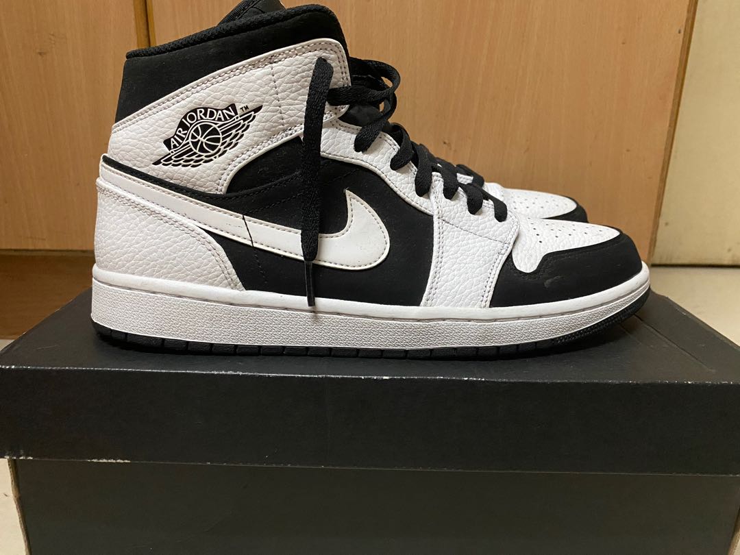 air jordan one panda