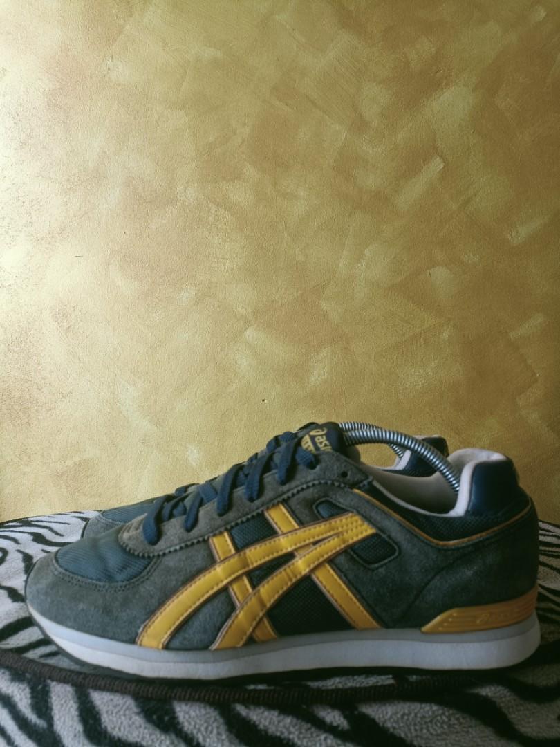 SALE Asics Desire size 9UK Men s Fashion Footwear