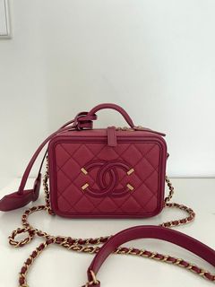 （分類：）位於 。 由 aaeresd 提交（商品編號 1077786577，圖片 1）。簡介： 。