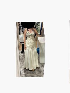 (Category: ) located in . Submitted by _ivegottoomuchthings (Listing ID 1077751195, Image 1). Description: .