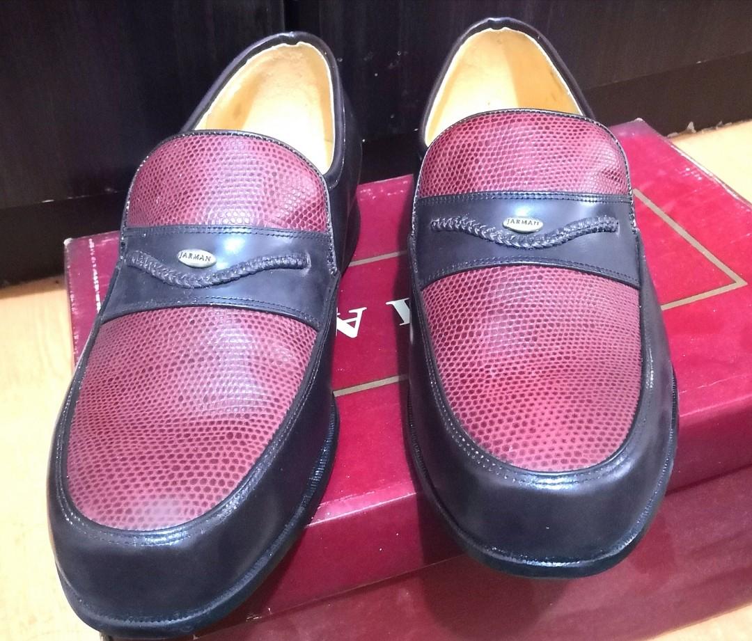 Jarman Men s Shoes Women s Fashion Footwear Loafers on Carousell