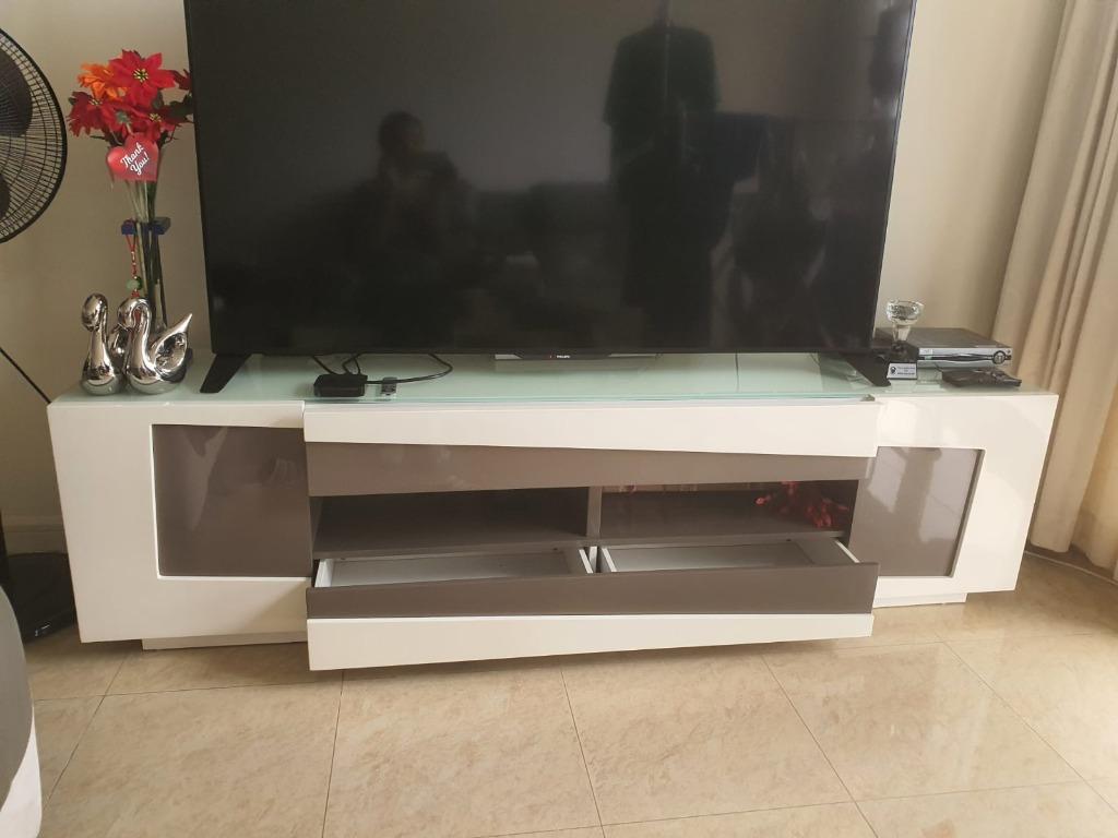 Matching TV console and coffee table!!, Furniture &amp; Home Living ...