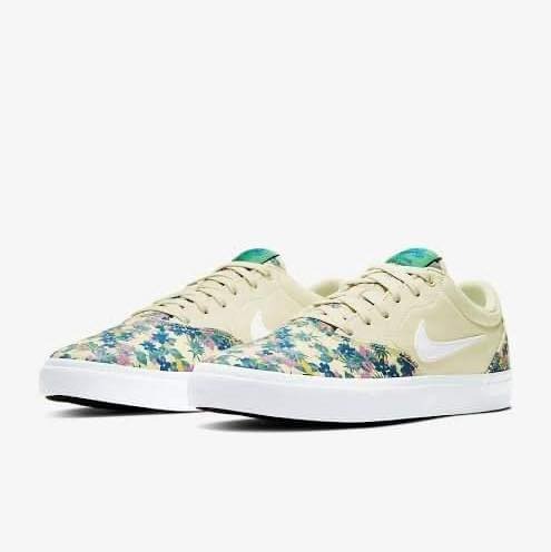 Nike sb charge premium Outlet