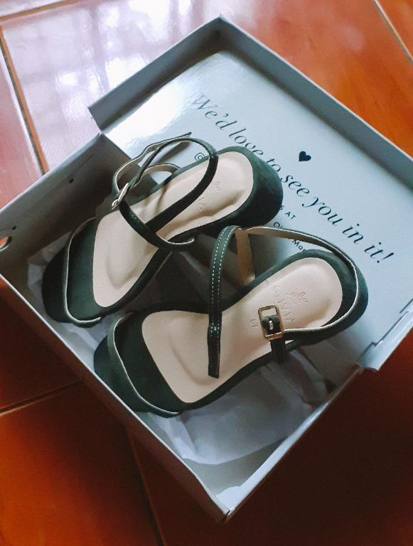 Army green block discount heels